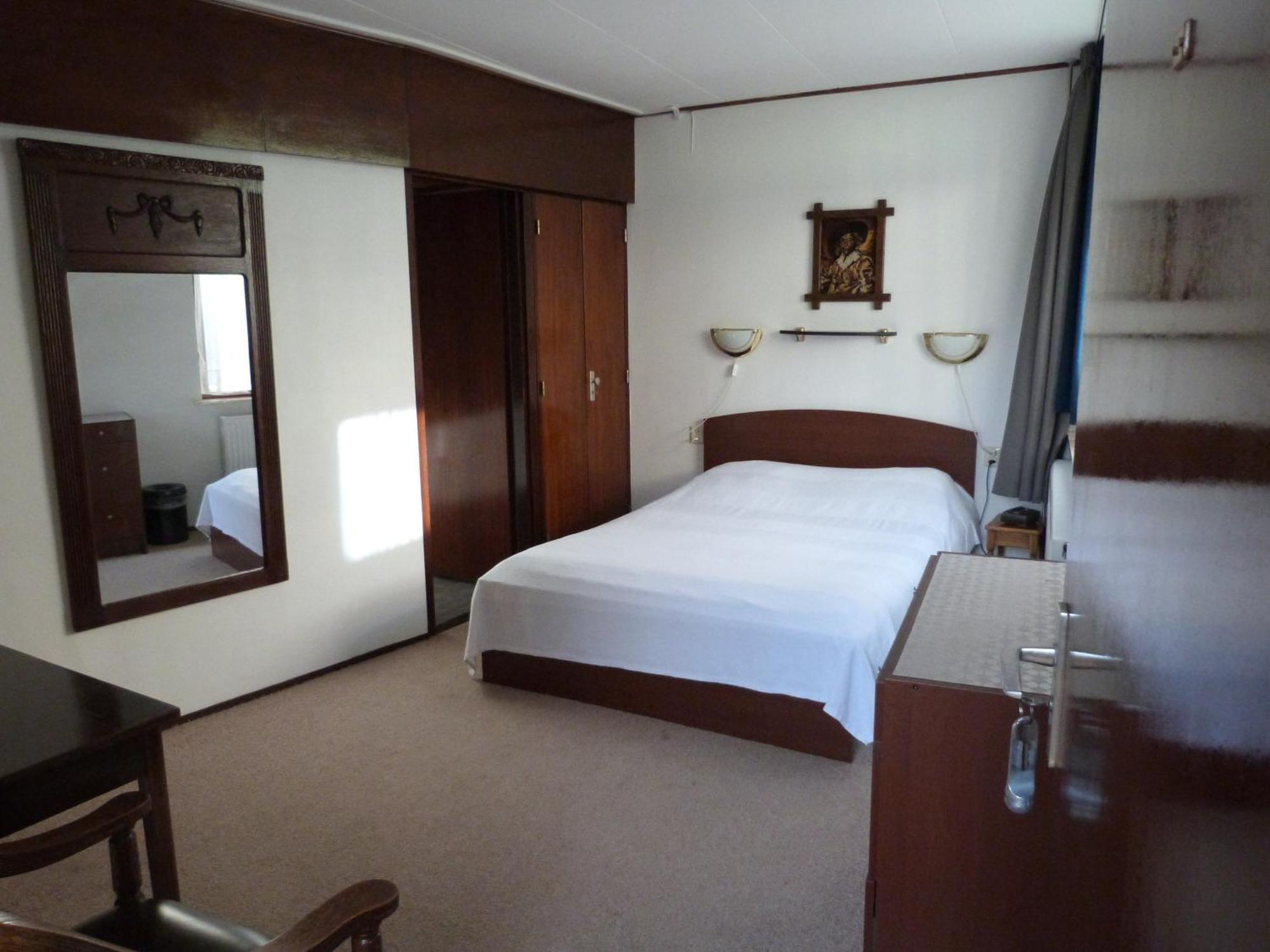 Hotel Pension Bergrust Valkenburg aan de Geul Bagian luar foto